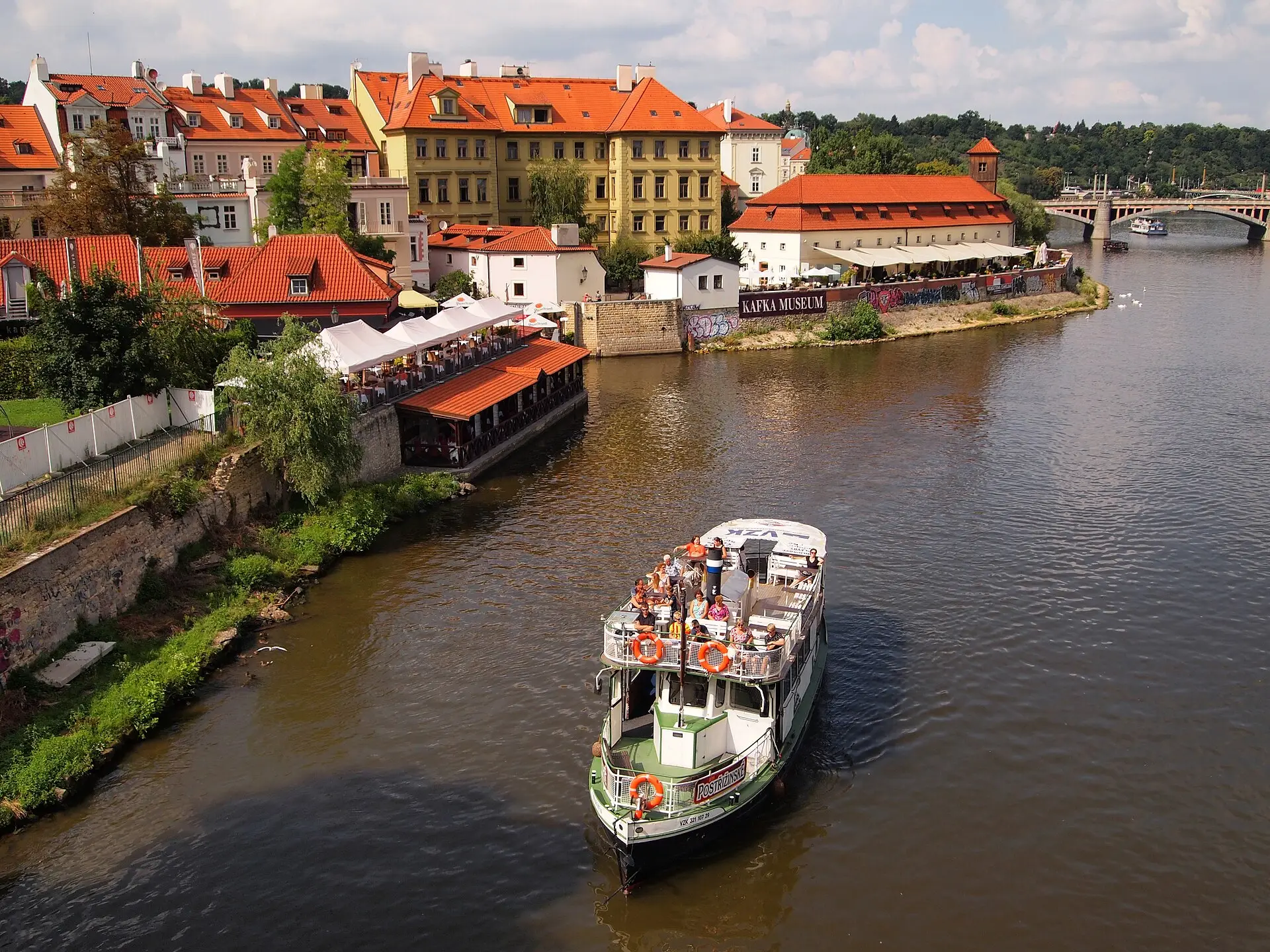 Private boat trip on the Vltava